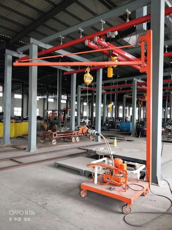 定柱式懸臂吊 定柱式懸臂吊