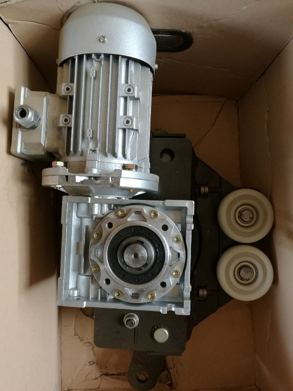 電動(dòng)牽引小車 電動(dòng)牽引小車